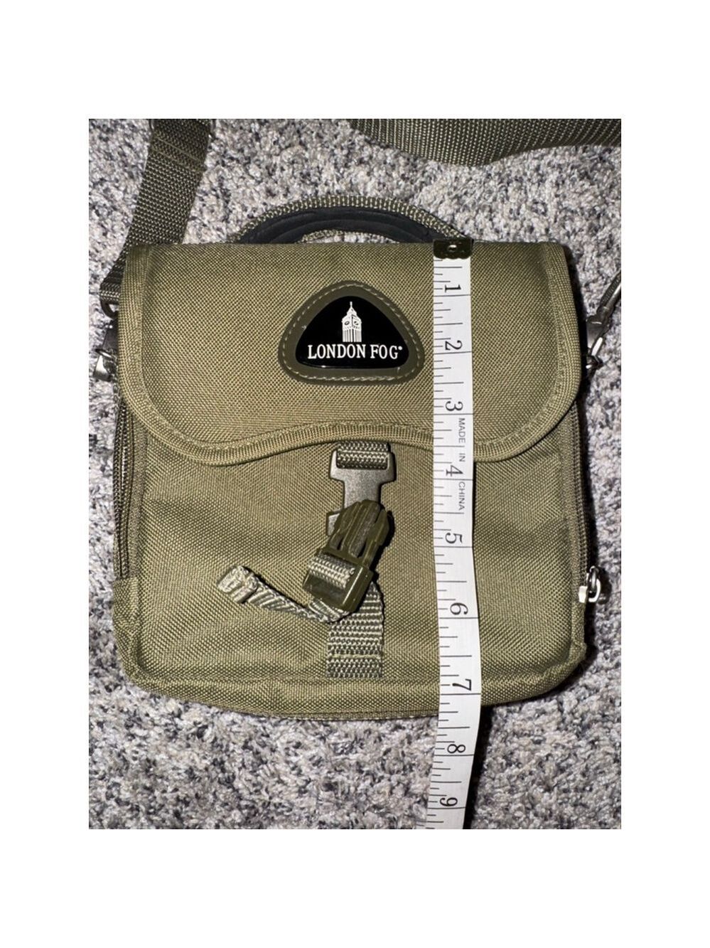 London Fog Olive Green Crossbody Travel Utility Organizer Nylon Mini Messenger - Picture 3 of 12